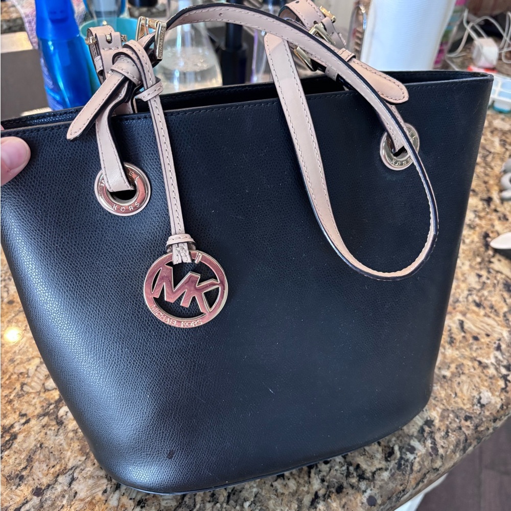 Michael Kors Black and Beige Handbag
